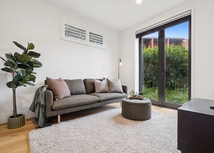  at 9B Treasury Place, Onehunga, Auckland City, Auckland