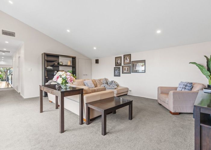  at 31 Gilletta Road, Blockhouse Bay, Auckland City, Auckland