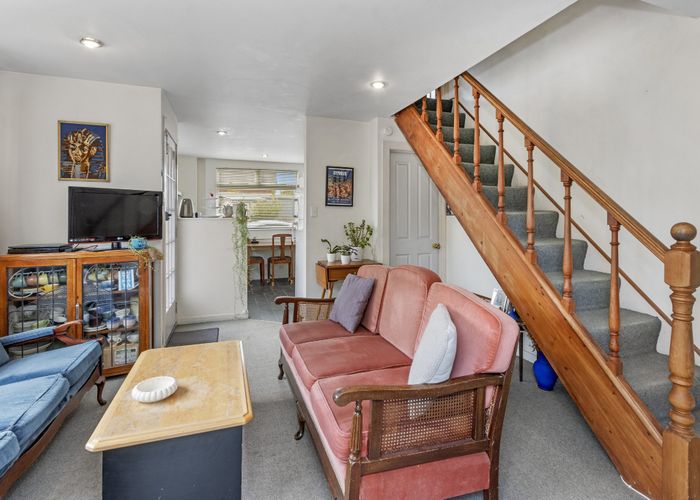  at 33 Waller Terrace, Christchurch Central, Christchurch