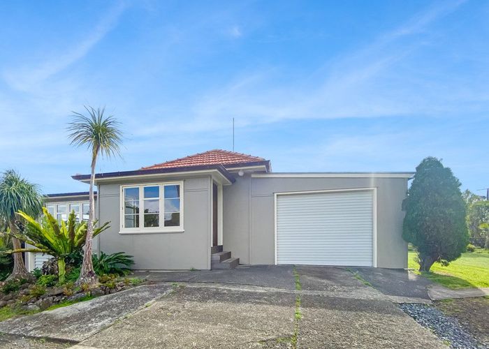  at 140 Bethells Road, Henderson