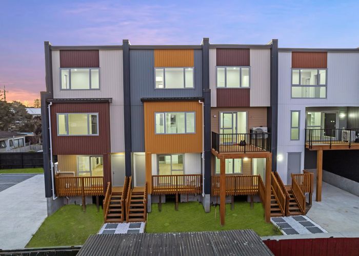  at 5/8 Reeves Avenue, Papatoetoe, Manukau City, Auckland