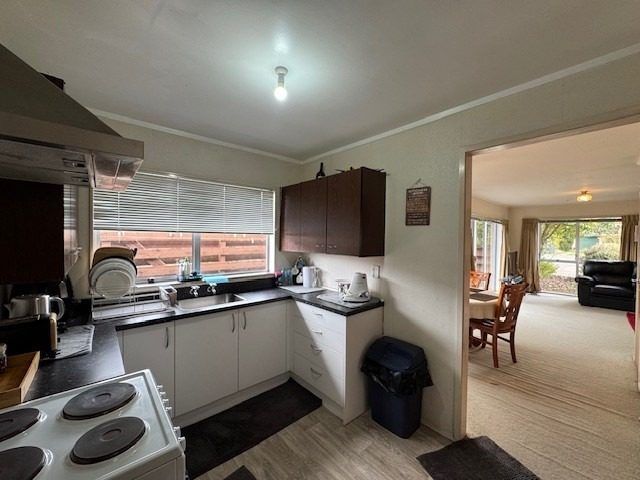  at 1/18 Rainforth Street, Terrace End, Palmerston North, Manawatu / Whanganui