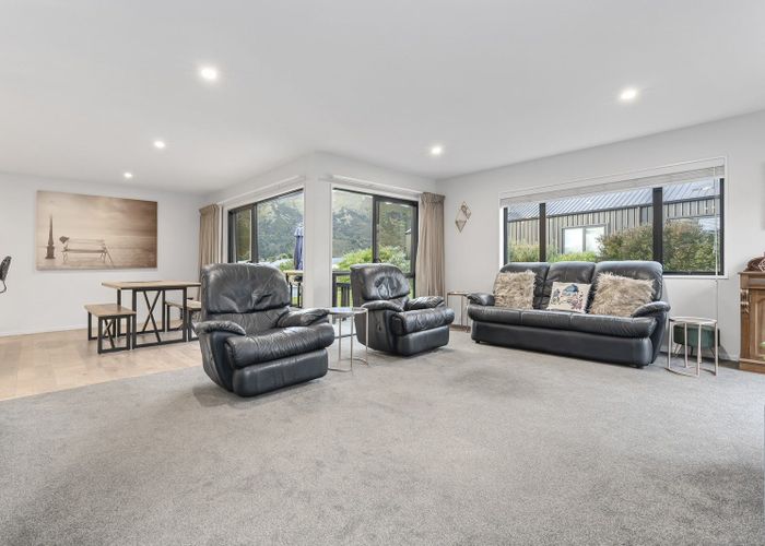  at 5 Sarges Way, Lake Hawea, Wanaka, Otago