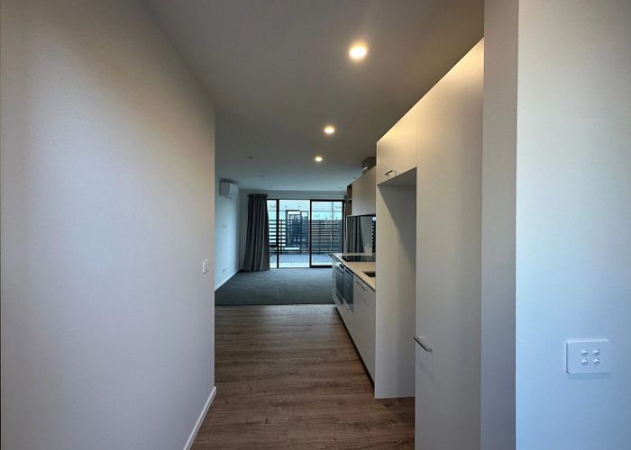  at 1/102 Ruskin Street, Addington, Christchurch City, Canterbury