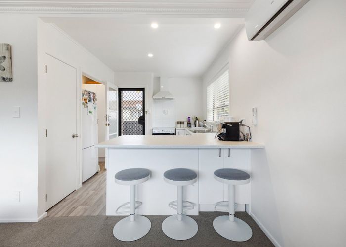 at 58 Aurora Terrace, Hillcrest, Hamilton