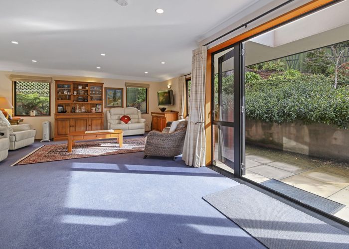  at 25 Gunns Crescent, Cashmere, Christchurch City, Canterbury