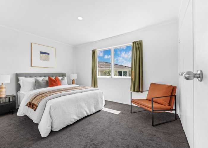  at 82 Kivell Close, Mangere East, Auckland