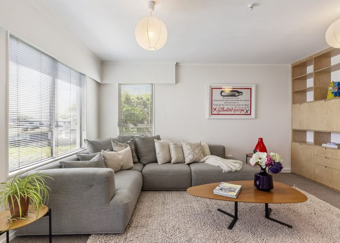  at 6/10 Fowlds Avenue, Sandringham, Auckland