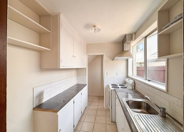 at 2/264 Milton Street, Spreydon, Christchurch City, Canterbury