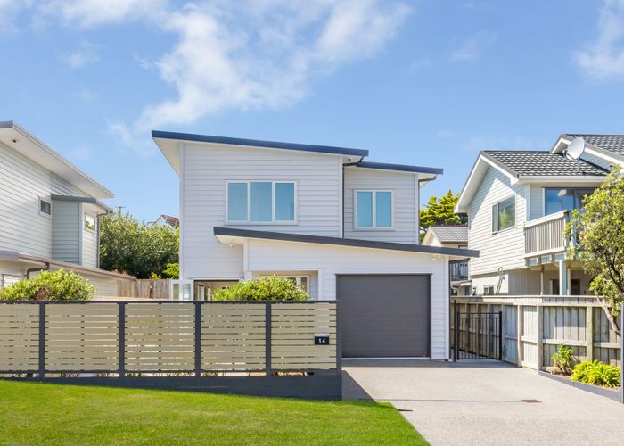 at 14 Lambley Road, Titahi Bay, Porirua
