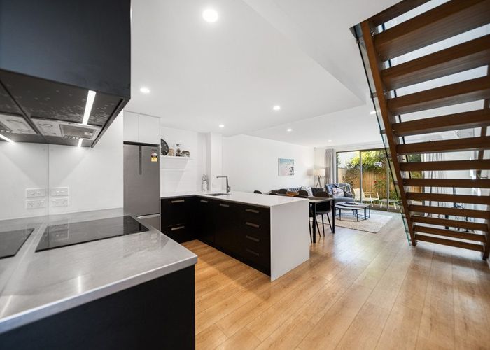  at 2/441 Madras Street, St. Albans, Christchurch City, Canterbury