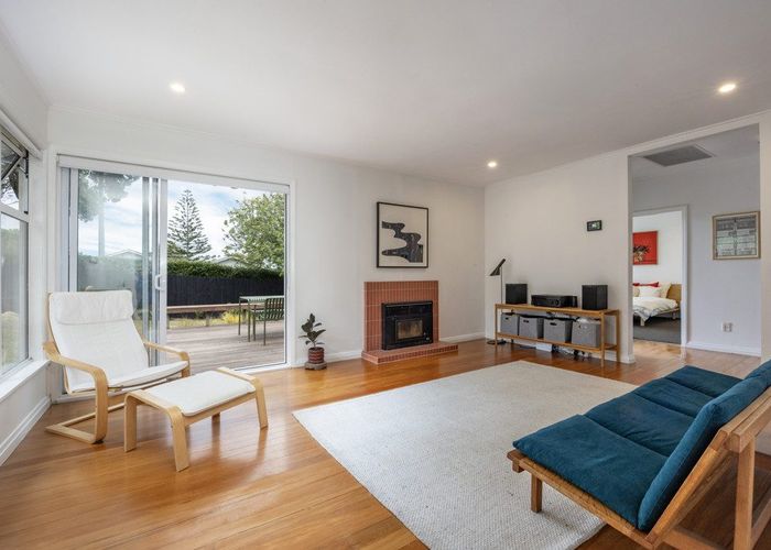  at 76 Queenstown Road, Onehunga, Auckland