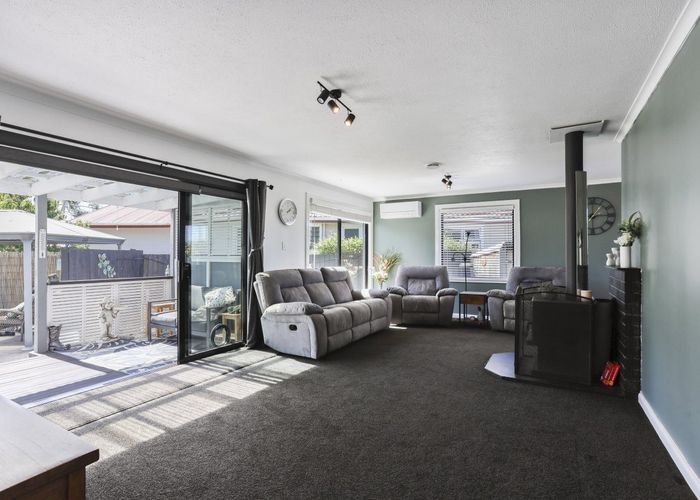  at 17 Colac Street, Avondale, Christchurch City, Canterbury