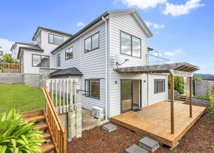  at 7 Eric Gifford Drive, Ranui, Waitakere City, Auckland