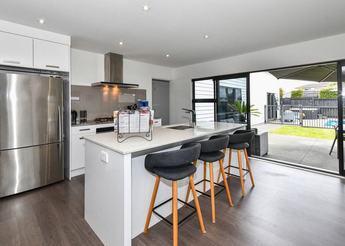  at 9 Searle Drive, Patumahoe