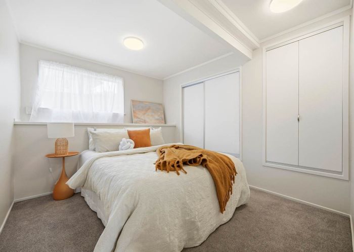  at 19 Salamanca Road, Sunnynook, North Shore City, Auckland