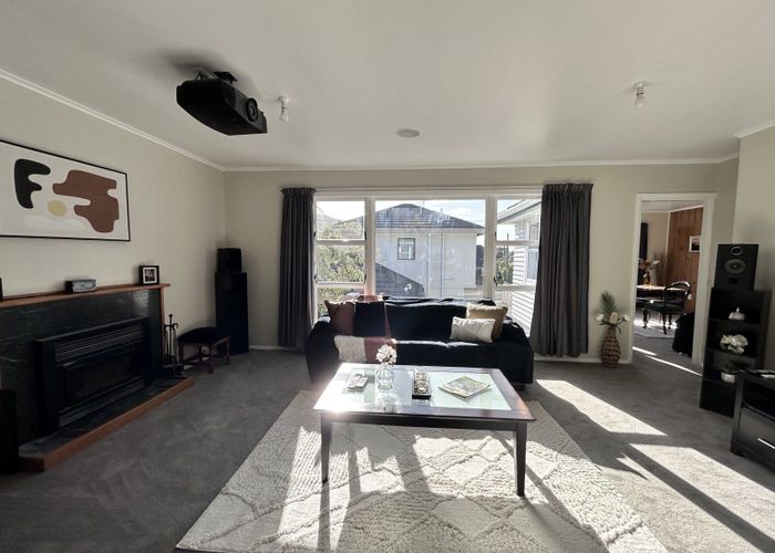  at 23 Larsen Crescent, Tawa, Wellington
