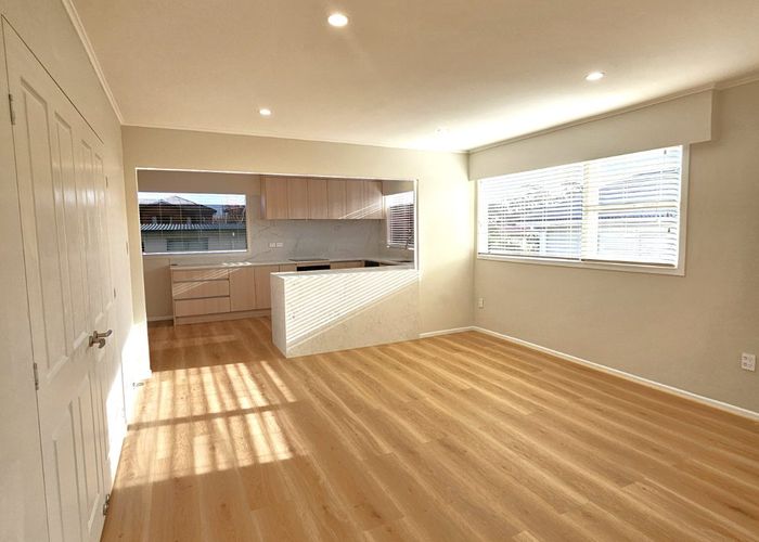 at 14 Brook street, Milford, North Shore City, Auckland
