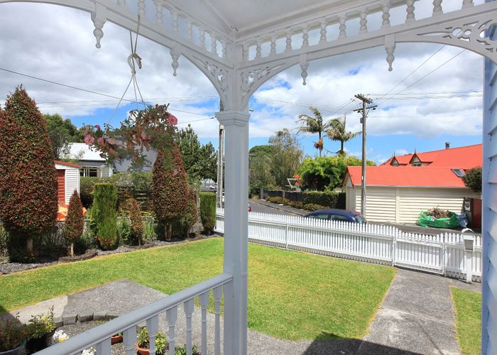  at 7 Wolseley Street, Morningside, Auckland