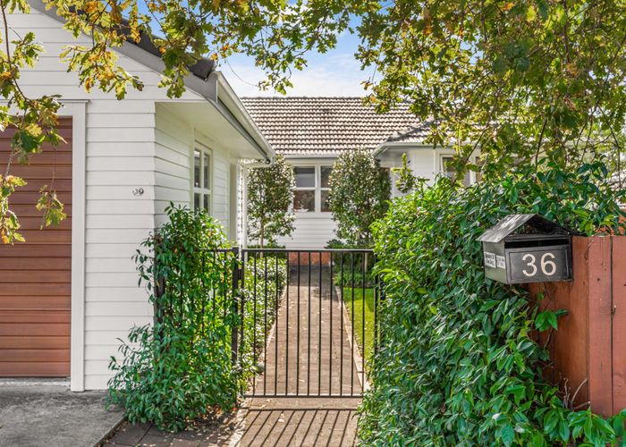  at 36 Totara Road, Te Atatu Peninsula, Waitakere City, Auckland