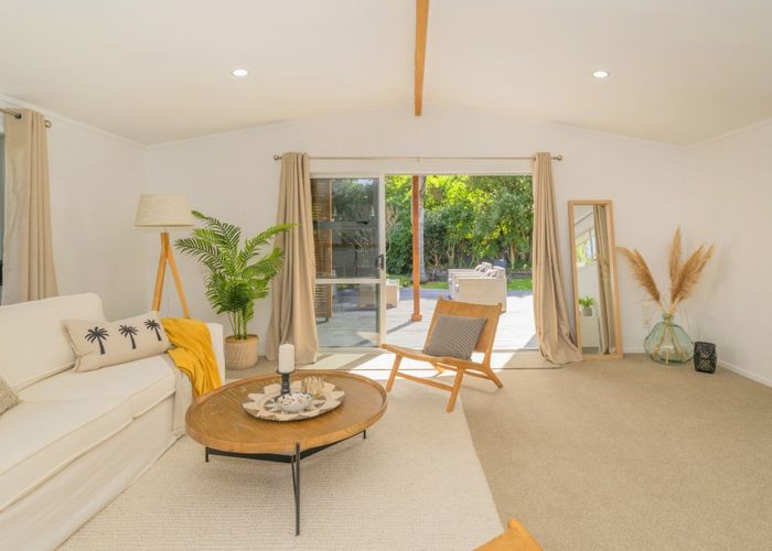Free property data for 22 Catherine Crescent, Whitianga, Whitianga