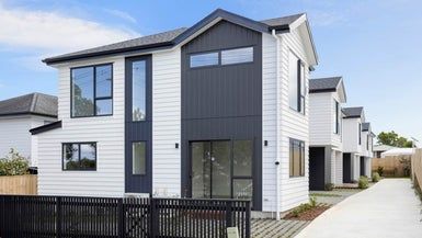  at 7 Gilletta Road, Mount Roskill, Auckland