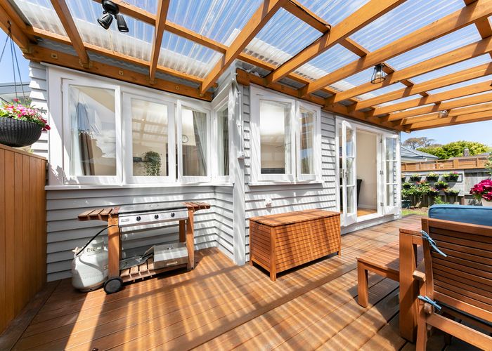  at 14 Wallath Road, Onehunga, Auckland