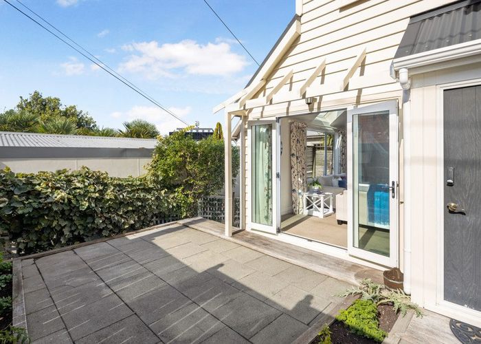 at 59 Bolton Street, Kelburn, Wellington
