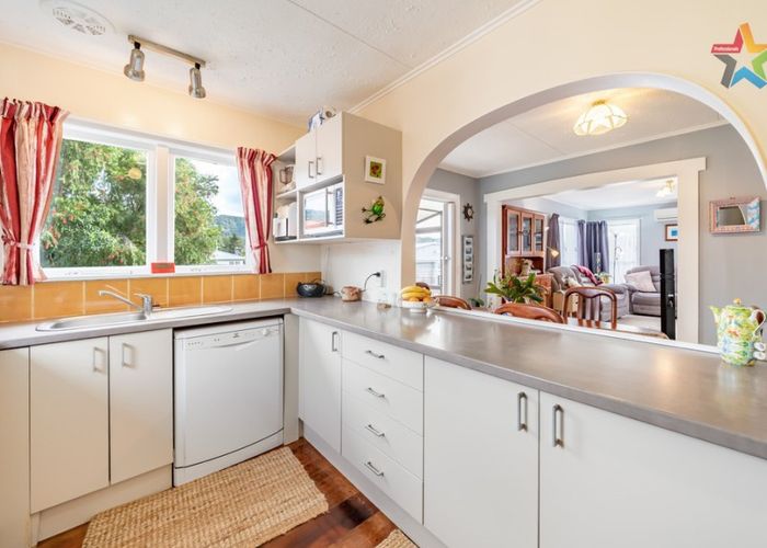  at 42 Coast Road, Wainuiomata, Lower Hutt