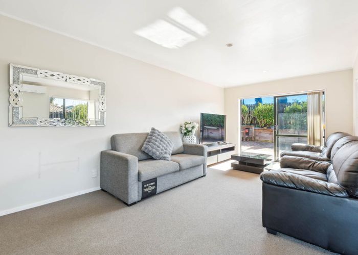  at 9 Eloise Place, Clendon Park, Manukau City, Auckland