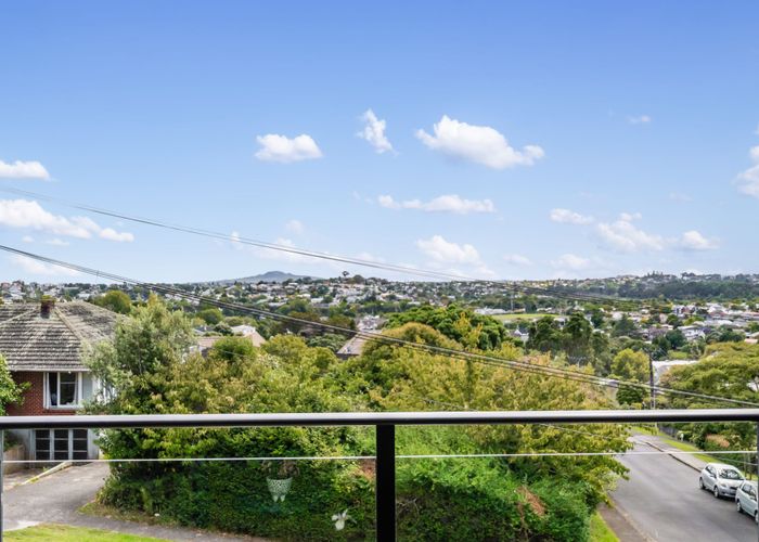  at 201/20B Pukerangi Crescent, Ellerslie, Auckland City, Auckland