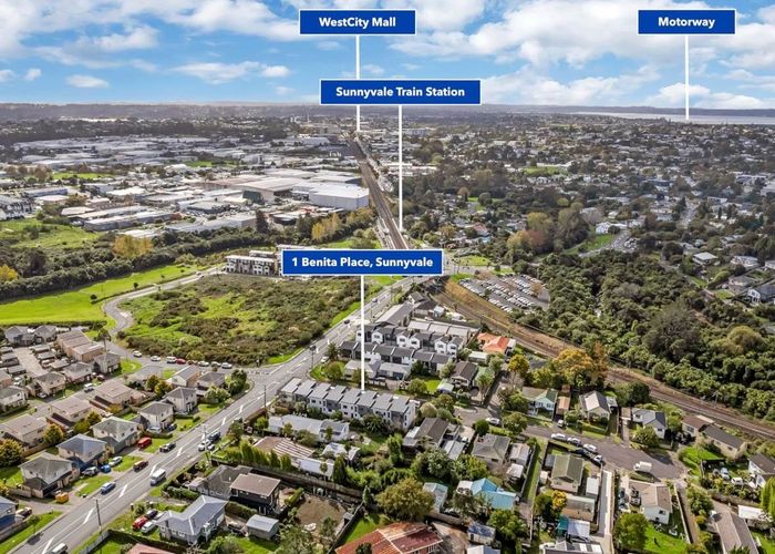  at 1/1 Benita Place, Sunnyvale, Auckland