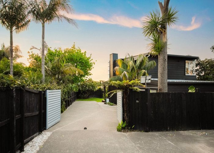  at 5B Hadfield Avenue, Waterview, Auckland City, Auckland