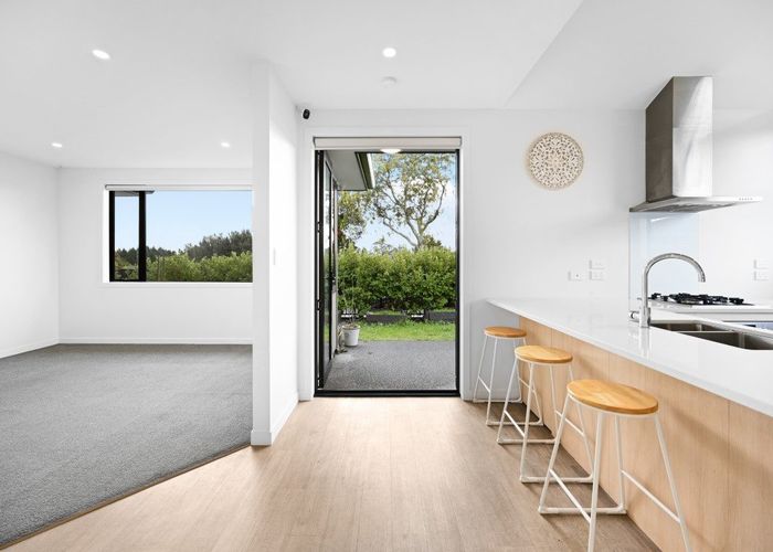  at 1/81 Storey Avenue, Forest Lake, Hamilton, Waikato