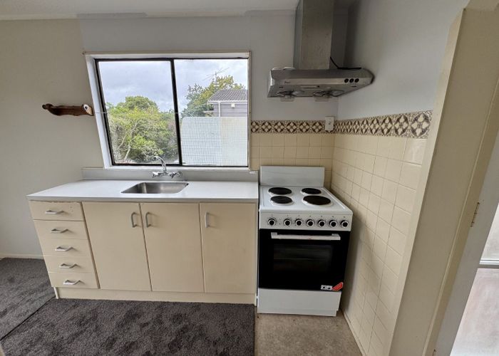  at 1/125  Lynn Rd, Bayview, North Shore City, Auckland