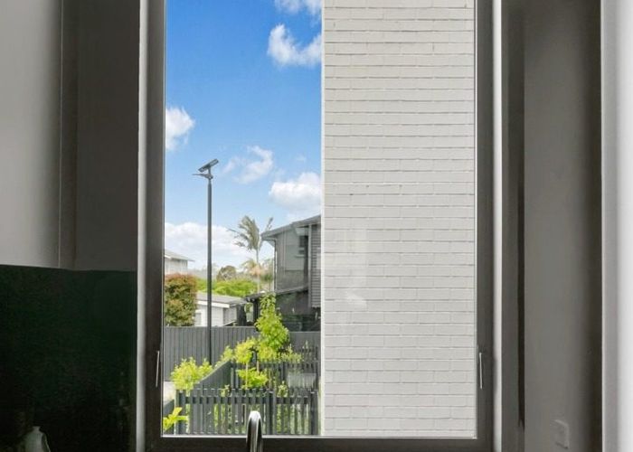  at 3/17 Huia Road, Point Chevalier, Auckland City, Auckland
