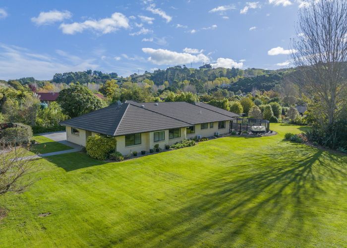  at 122 Maui Pomare Road, Paraparaumu, Kapiti Coast, Wellington