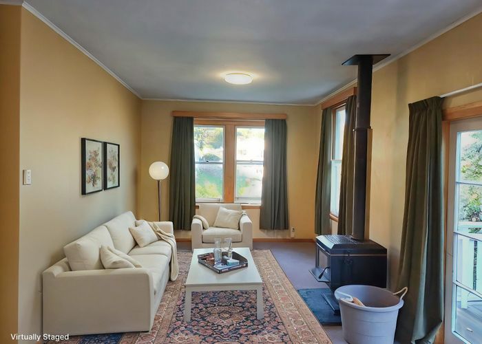  at 72 Russell Street, Stepneyville, Nelson