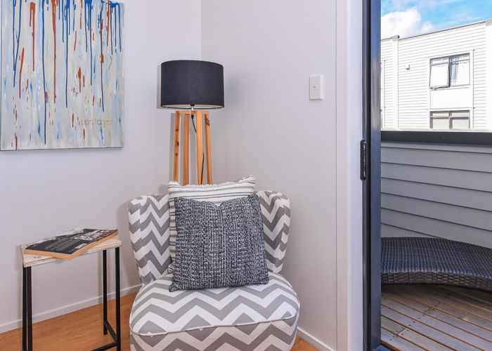  at 127N Queens Road, Panmure, Auckland