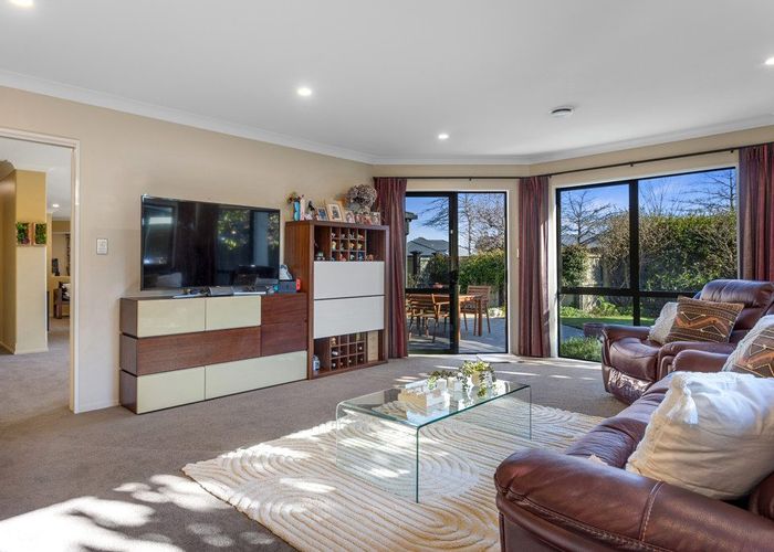  at 55 Marble Wood Drive, Papanui, Christchurch City, Canterbury