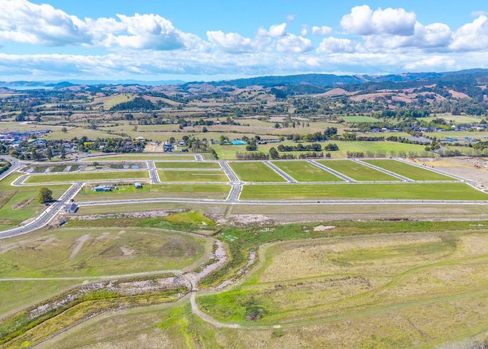  at 2/62-80 Papakura-Clevedon Road , Clevedon, Manukau City, Auckland