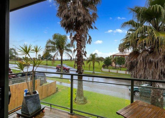  at 13 San Marino Drive, Henderson, Waitakere City, Auckland