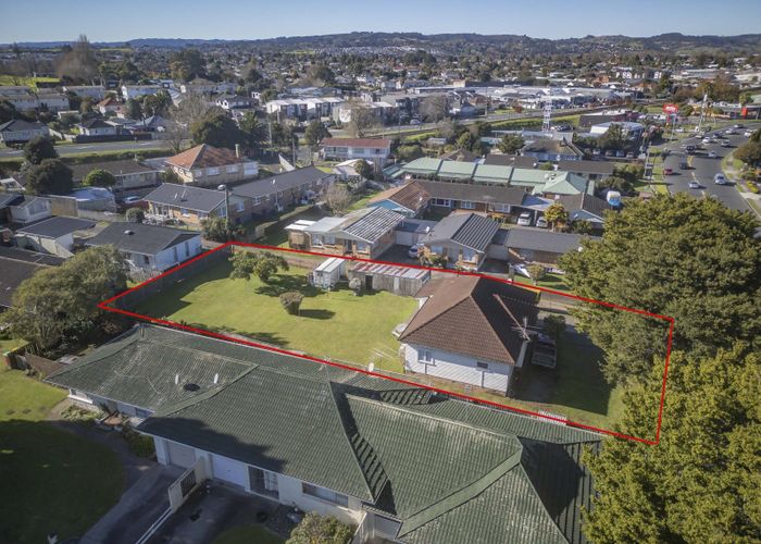  at 56 Great South Road, Papakura, Papakura