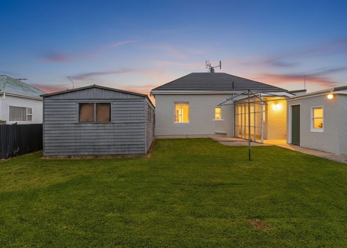  at 17  Burns Street, South Dunedin, Dunedin, Otago