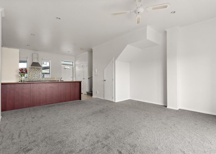 at 21/150 Chapel Road, Flat Bush, Auckland