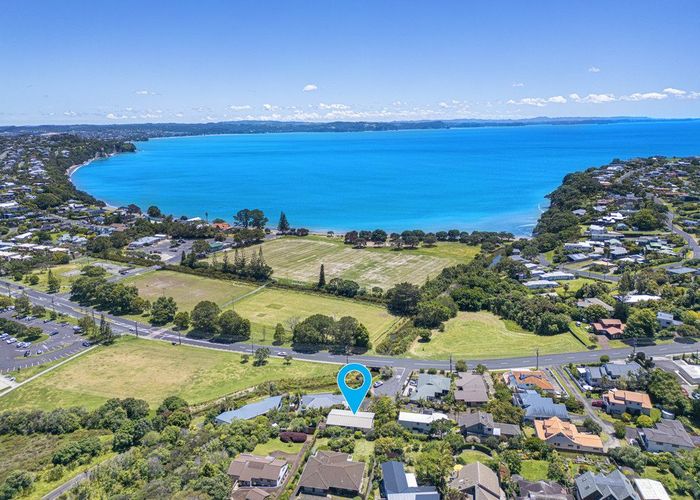  at 10 Glanville Close, Stanmore Bay, Rodney, Auckland