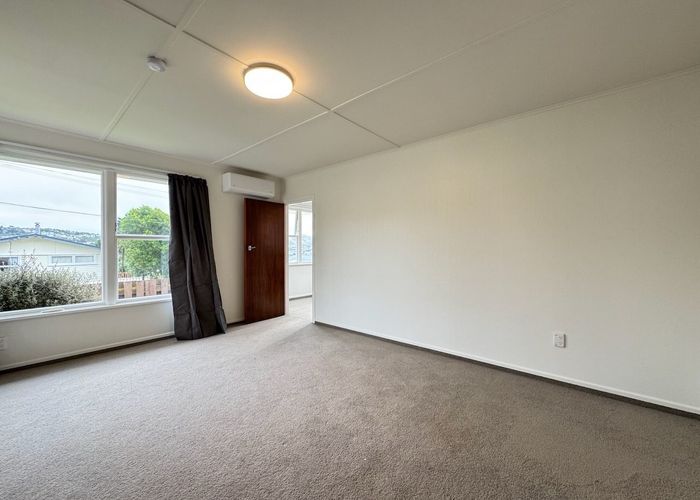  at 19  Catherine Crescent, Paparangi, Wellington, Wellington