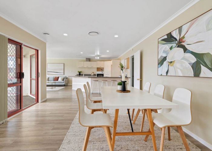  at 27 Glenross Drive, Wattle Downs, Manukau City, Auckland