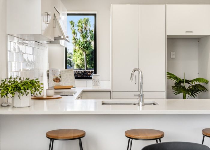  at 14 Waitomo Avenue, Mount Eden, Auckland City, Auckland