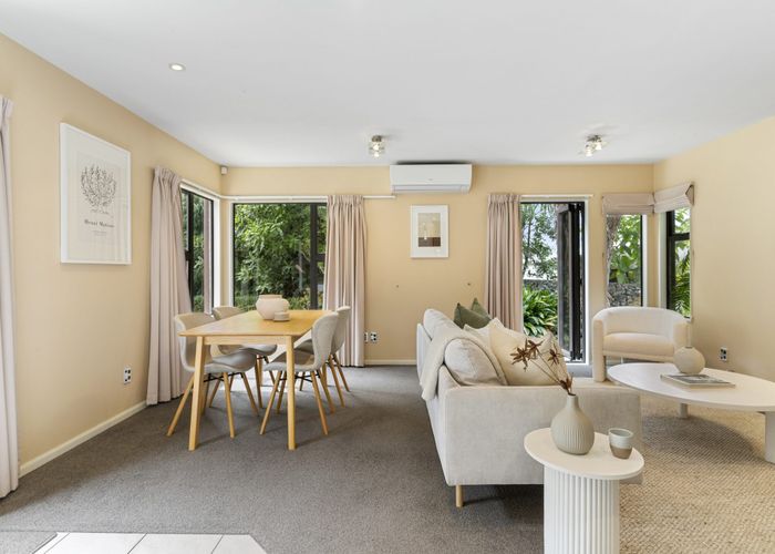  at 15C Burch Street, Mount Albert, Auckland
